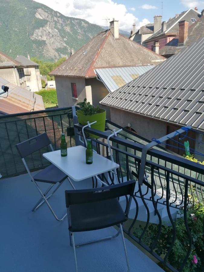 Appartement au coeur de la maurienne Saint-Etienne-de-Cuines Buitenkant foto
